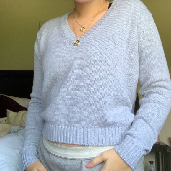 Brandy Melville Sweaters - Brandy Melville Leigh Sweater